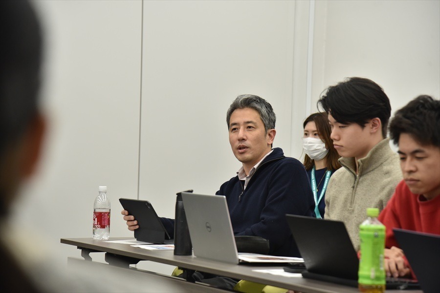 映画『ウォーフェア 戦地最前線』モデルの退役軍人が日本の大学生と対話。戦争の醜さと“守る者”の論理語る