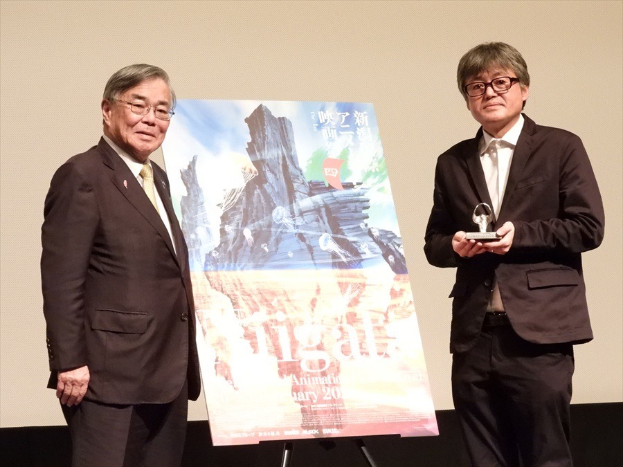 左：映画祭チェアマン 小田敏三氏、右：伊藤秀次氏