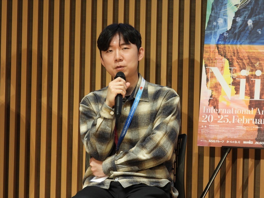 キム・デニス・スンミン監督