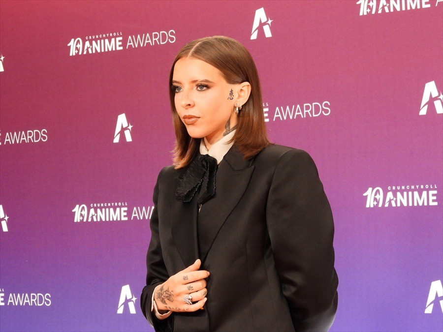 【クランチロール・アニメアワード2026】ウィンストン・デューク、有村架純、ディーン・フジオカら豪華ゲストが来場、オレンジカーペットを彩る 【写真】