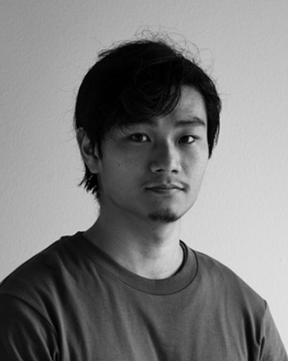 鈴木雄吾氏