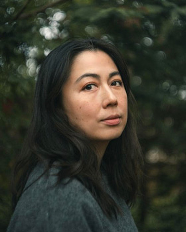 藤谷文子監督