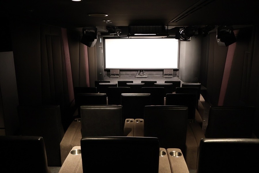 銀座にシアターバー型ミニシアター「ルミアーク銀座」が10月23日開業　29席で上映・貸館利用にも対応