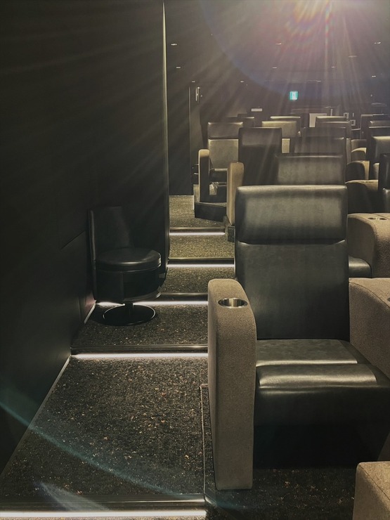 銀座にシアターバー型ミニシアター「ルミアーク銀座」が10月23日開業　29席で上映・貸館利用にも対応