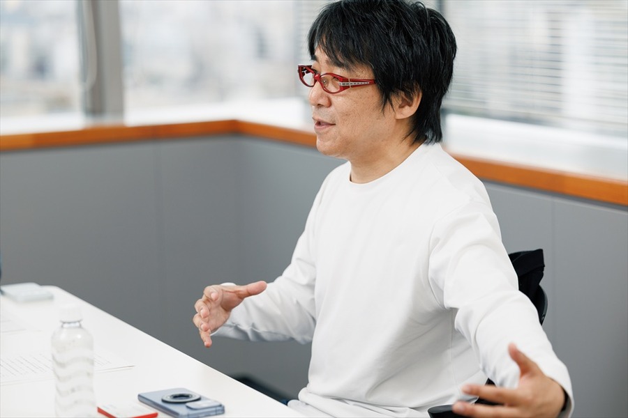 AIは「使うかどうか」から「どう使うか」へ――松浦シゲキ×ハヤカワ五味が語る、AI時代こそInter BEEで人に会うべき理由