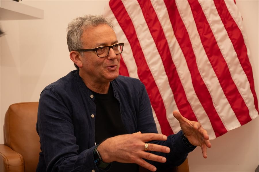 マイケル・レーマン氏