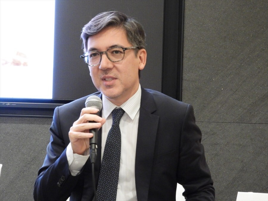 ギヨーム・エスミオル（Guillaume Esmiol）氏