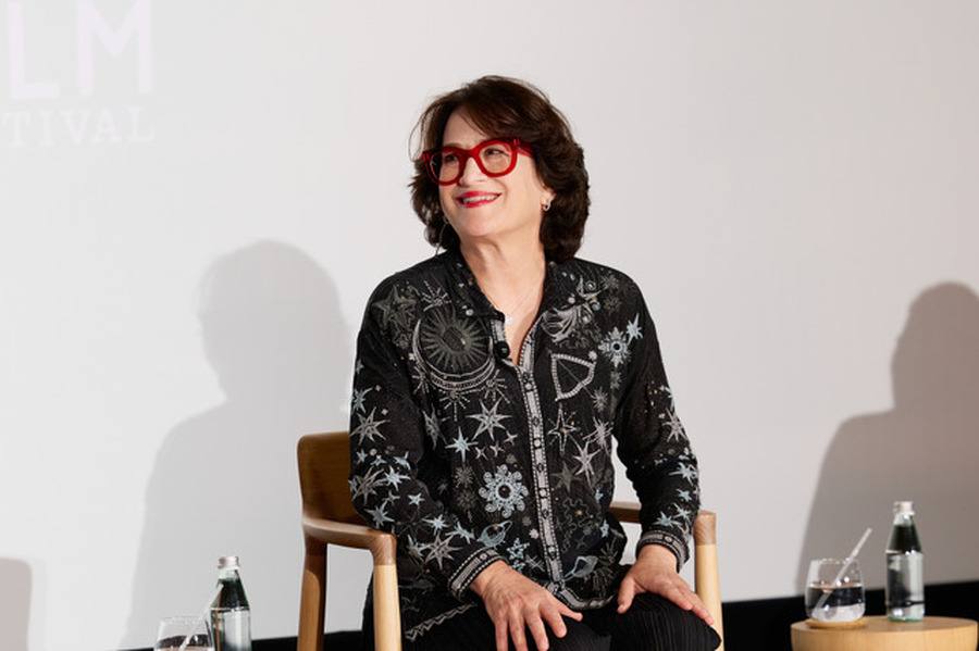 ケリング「ウーマン・イン・モーション」トーク