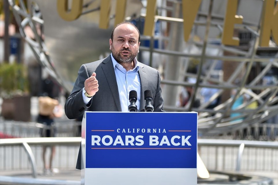 【ロサンゼルス市】撮影拠点に市有地を「1日1ドル」で提供。グリフィス天文台の撮影料7割減など、大型規制緩和を可決