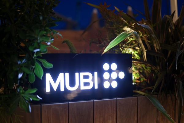 劇場と配信を両立させるロンドン企業MUBI、10億ドルの企業評価でインディーズ映画の台風の目に 画像