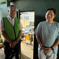 九州テレ・コミュニケーションズ株式会社　TVSテレビ佐世保　放送局長　末次 博己 氏（左）放送部　折原　匠馬氏（右）
