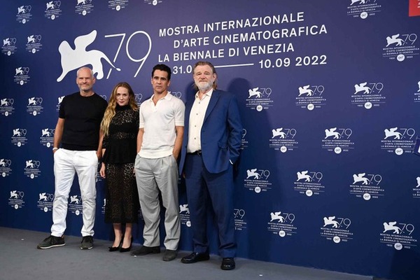 【ヴェネチア国際映画祭2022】『イニシェリン島の精霊』、今年最長の15分のスタンディングオベーションを受ける 画像