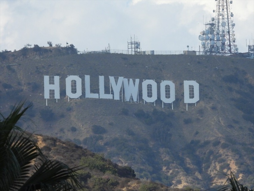 ハリウッドサイン