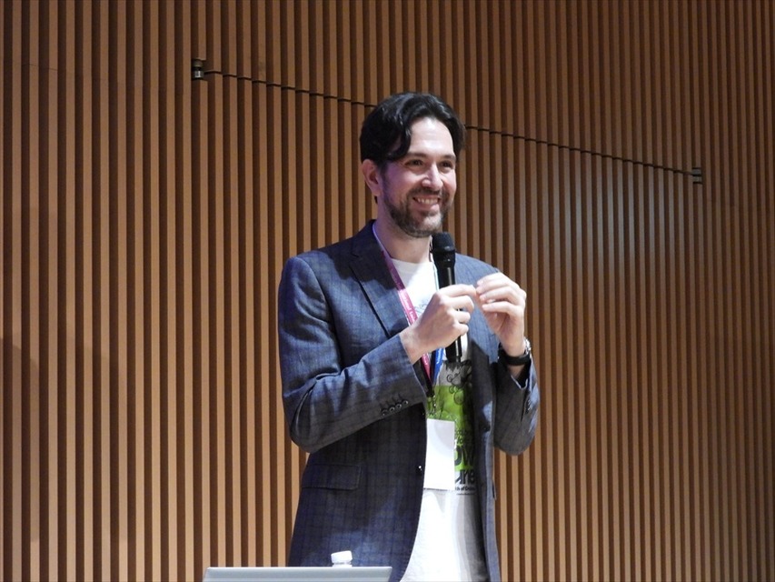 ホセ・ハビエル・フェルナンデス・ディアス氏