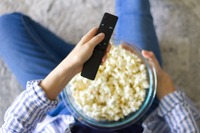 「動画配信ユーザー実態調査2022」、「SVOD」の利用率が伸長、「映画館」は回復傾向に