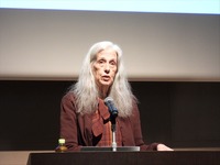 マージ・ディーン氏