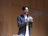 ホセ・ハビエル・フェルナンデス・ディアス氏