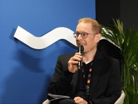 Martin Kanzler氏