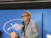 小嶋雄嗣氏
