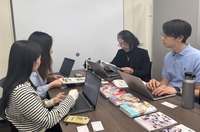 中央右奥が南川氏