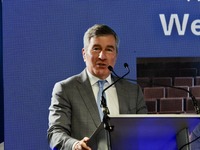 Charles Rivkin氏