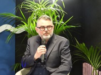 レオン・フォード氏