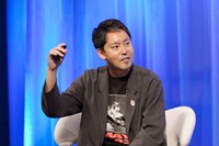 鈴木 康啓氏